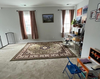 220 Baywind Drive - Photo Thumbnail 27