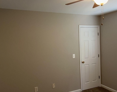 5737 Clearbay Lane - Photo Thumbnail 7