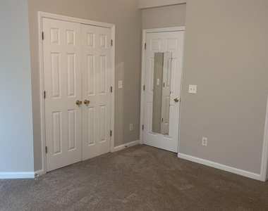 5737 Clearbay Lane - Photo Thumbnail 8