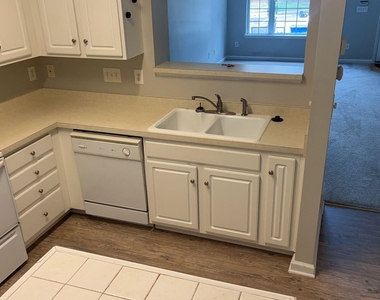 5737 Clearbay Lane - Photo Thumbnail 4