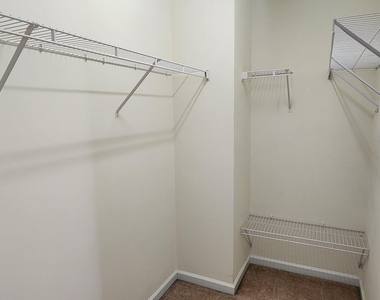 8427 Tie Stone Way - Photo Thumbnail 14