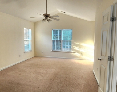 8427 Tie Stone Way - Photo Thumbnail 9