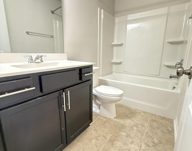 6006 Giddings Street - Photo Thumbnail 9