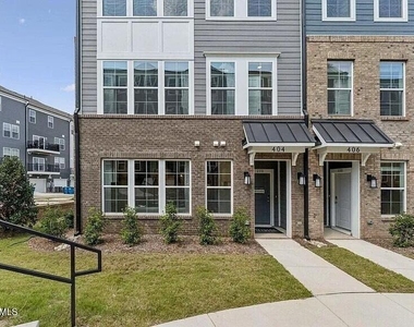404 Gaston Park Lane - Photo Thumbnail 1