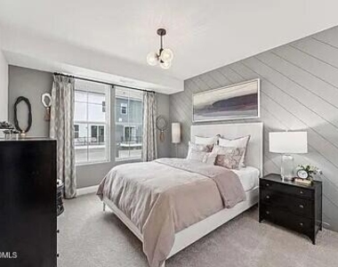 404 Gaston Park Lane - Photo Thumbnail 15