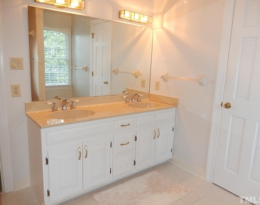 12621 Capital Boulevard - Photo Thumbnail 22