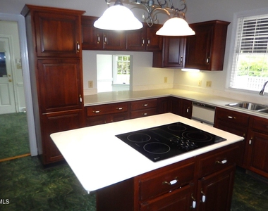 12621 Capital Boulevard - Photo Thumbnail 10