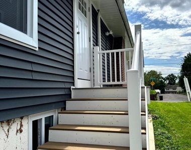 77 Byberry Road - Photo Thumbnail 11