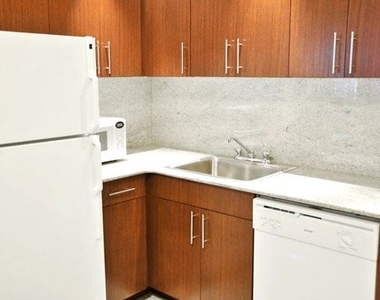 Copy of 284 Mott Street, Unit 5n - Photo Thumbnail 1