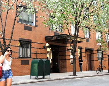 Copy of 284 Mott Street, Unit 5n - Photo Thumbnail 4