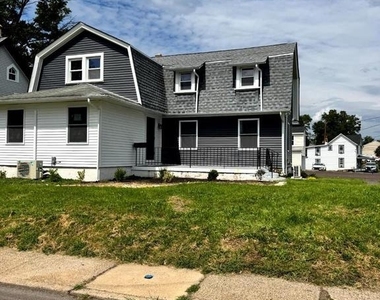77 Byberry Road - Photo Thumbnail 8