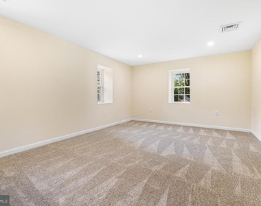 2315 Hickory - Photo Thumbnail 23