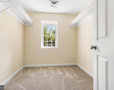 2315 Hickory - Photo Thumbnail 16