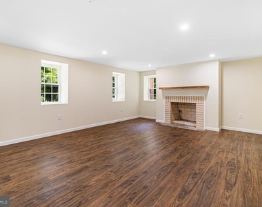 2315 Hickory - Photo Thumbnail 37