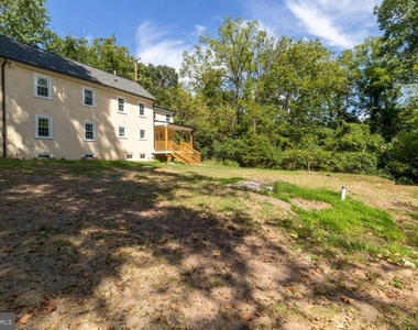2315 Hickory - Photo Thumbnail 33