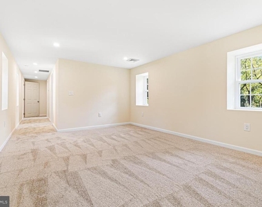 2315 Hickory - Photo Thumbnail 17