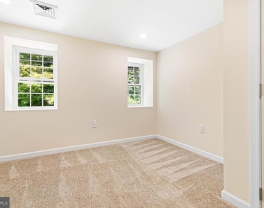 2315 Hickory - Photo Thumbnail 21