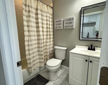 77 Byberry Road - Photo Thumbnail 50