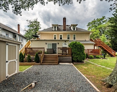 445 E Main Street - Photo Thumbnail 19
