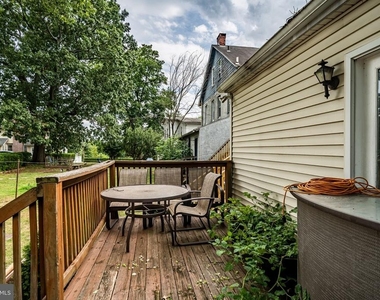 445 E Main Street - Photo Thumbnail 17