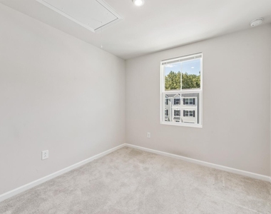4642 Great Egret Way - Photo Thumbnail 16