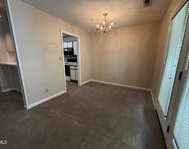 259 Waterdown Drive - Photo Thumbnail 33