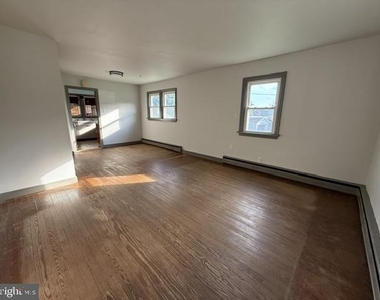 1013 Buck Road - Photo Thumbnail 3