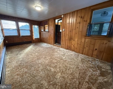1013 Buck Road - Photo Thumbnail 5