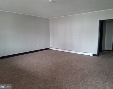 734 Fairground Avenue - Photo Thumbnail 10