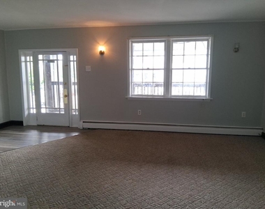 734 Fairground Avenue - Photo Thumbnail 1