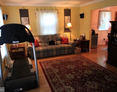 135 Eaton Drive - Photo Thumbnail 3
