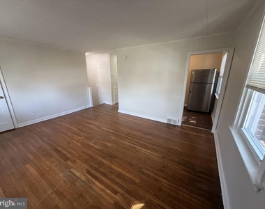 3830 Berkley Avenue - Photo Thumbnail 3