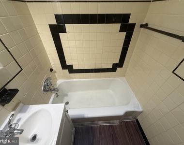 3830 Berkley Avenue - Photo Thumbnail 9