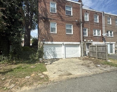 3830 Berkley Avenue - Photo Thumbnail 1