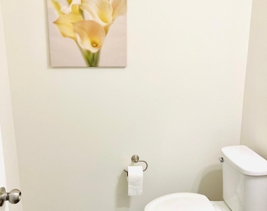 237 Kentigern Drive - Photo Thumbnail 5