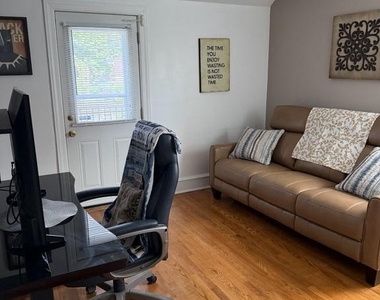 635 Lukens Ave - Photo Thumbnail 15