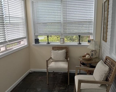 635 Lukens Ave - Photo Thumbnail 5