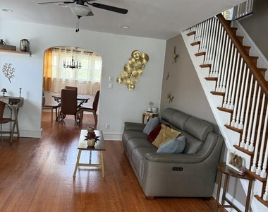 635 Lukens Ave - Photo Thumbnail 8