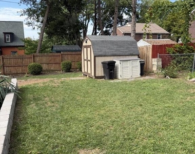 635 Lukens Ave - Photo Thumbnail 24