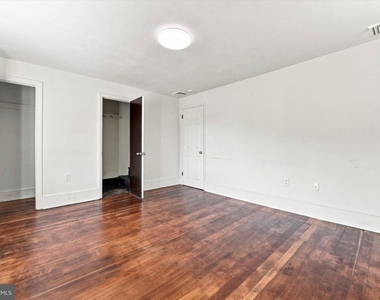 162 Rosemont Avenue - Photo Thumbnail 12