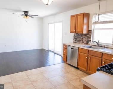 312 Galean Drive - Photo Thumbnail 4