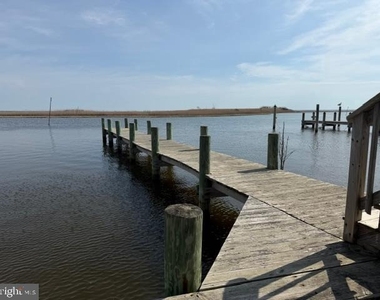 448 Dock Road - Photo Thumbnail 22