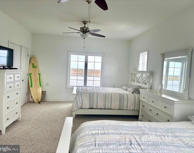 448 Dock Road - Photo Thumbnail 13
