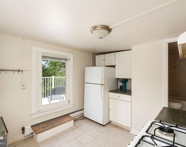 74 Spruce Street - Photo Thumbnail 7