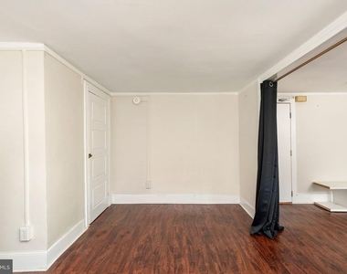74 Spruce Street - Photo Thumbnail 5
