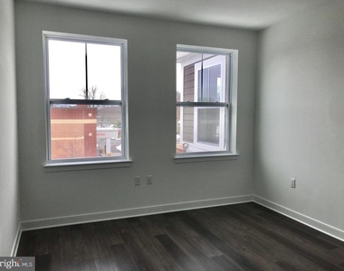 43 Princeton Hightstown Rd - Photo Thumbnail 8