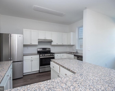 43 Princeton Hightstown Rd - Photo Thumbnail 16