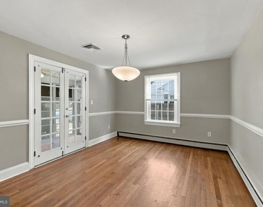 620 N Pinehurst Avenue - Photo Thumbnail 12