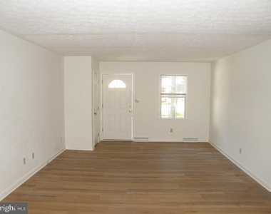 22377 Sandra Lane - Photo Thumbnail 4