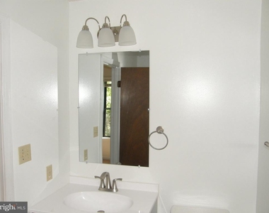 23337 Red Oak Court - Photo Thumbnail 13